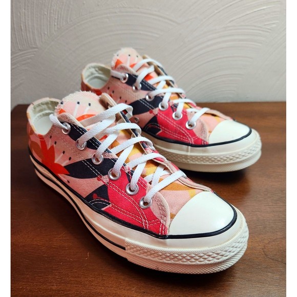 Converse Chuck 70 Floral Print Sz 8 Seldom Worn Clean 568376C Shoes Sneakers - Picture 4 of 11